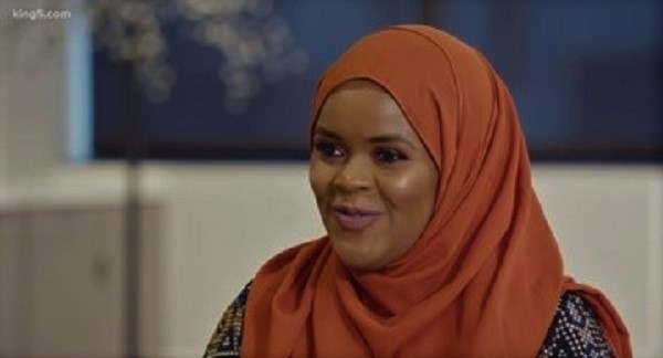 Somalian Refugee Turns Doctor And Director Of clinic She Was treated