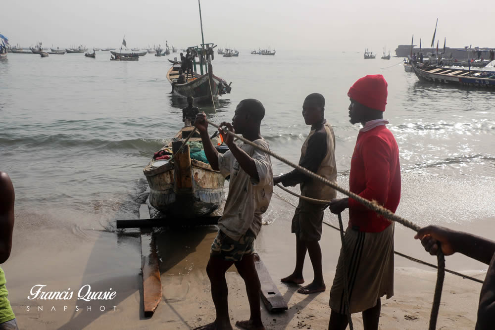 Fishermen In Elmina Reject Food Items From Fisheries Minister