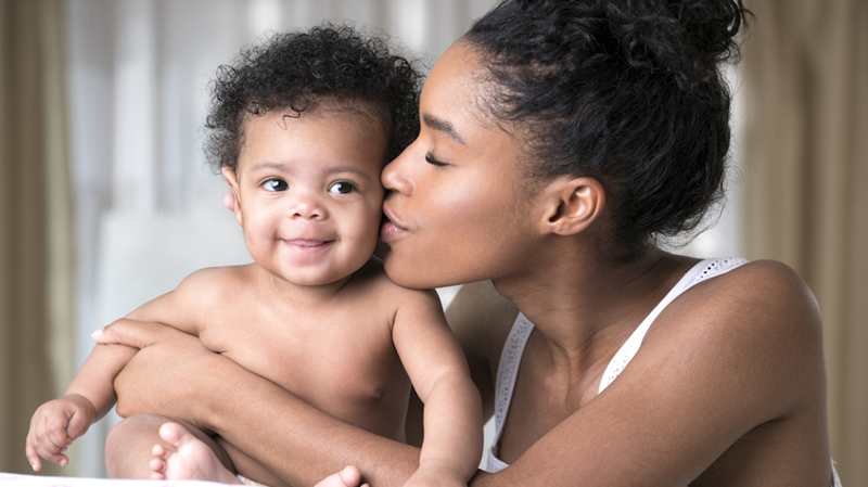 Guide To Safeguard Your Baby’s Healthy skin For A Lifetime