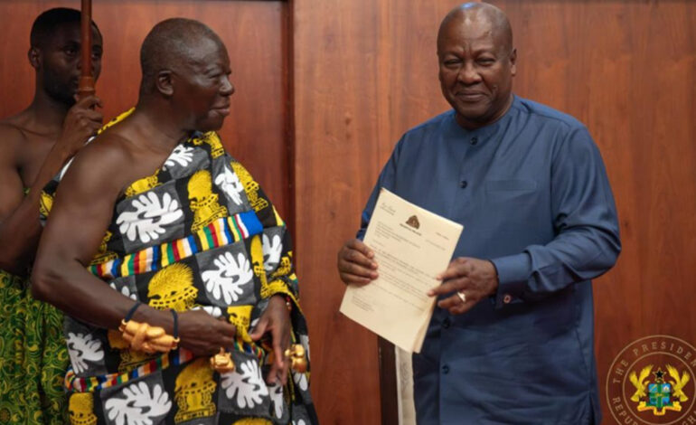 President Mahama receives Otumfuo’s Bawku mediation report, assures Govt response