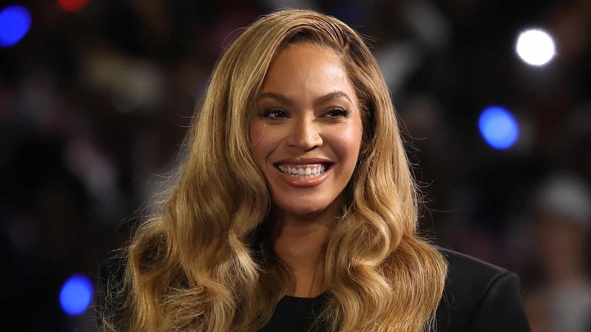 Beyoncé declared the fifth billionaire musician by Forbes