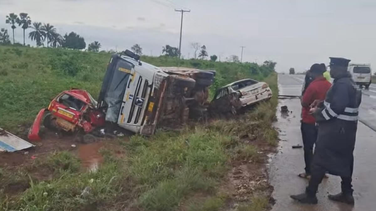 Several injured in triple collision at Tadieso Junction on Palm Sunday