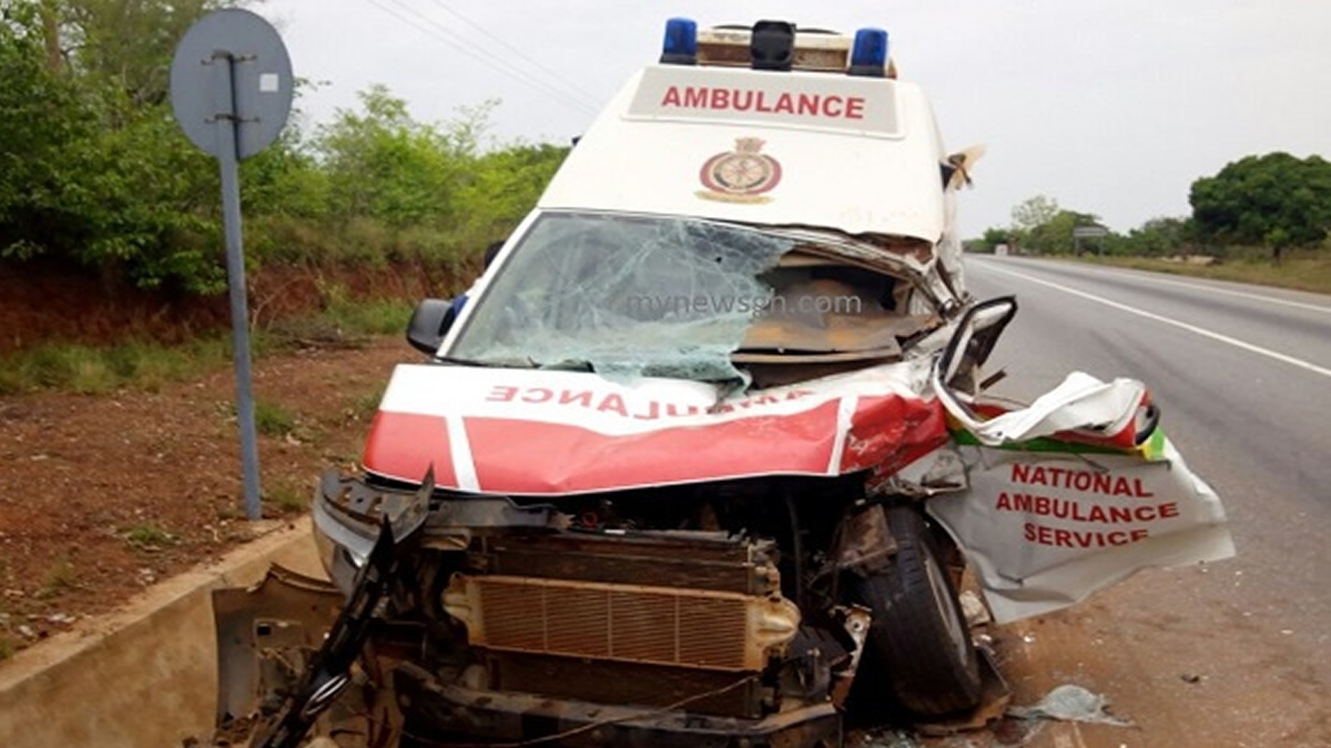 16 killed in collision between bus and ambulance on Kumasi-Sunyani Highway