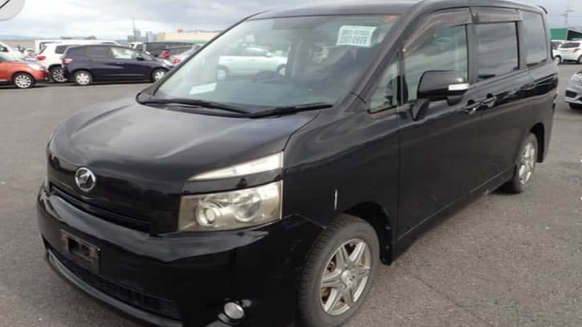 NRSA declares Toyota Voxy illegal for commercial transport over safety risks