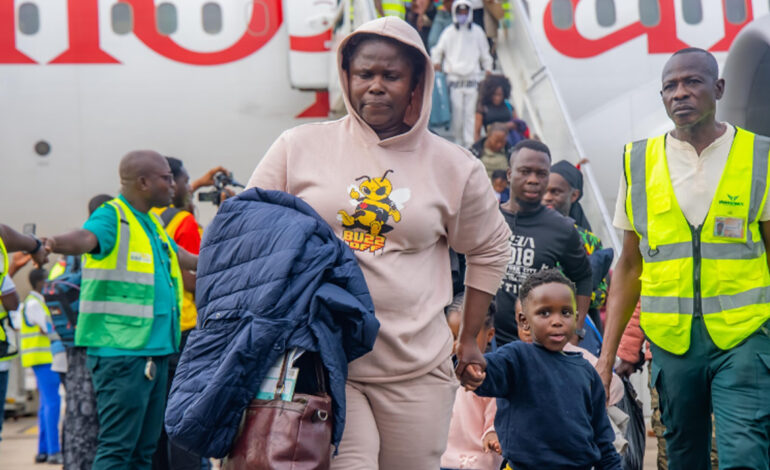 First batch of 300 Ghanaians evacuated from South Africa arrive home