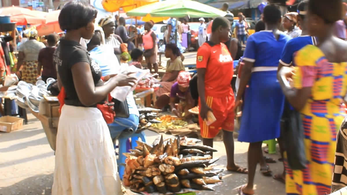 Traders, market women in Takoradi celebrate court order to restore GN Bank licence