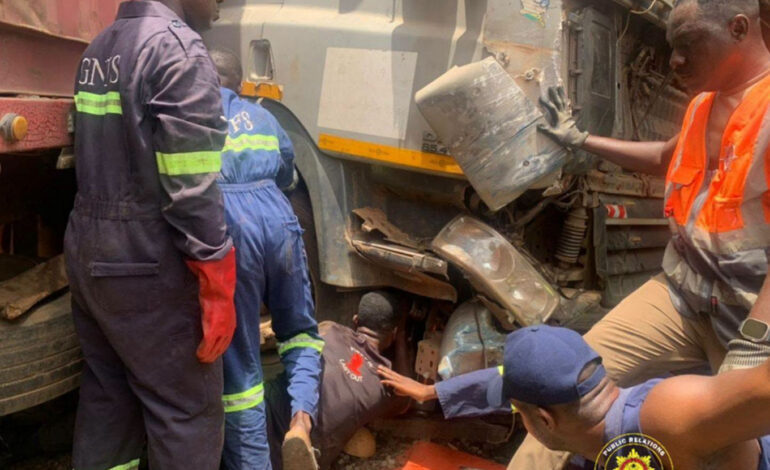 Six injured, two dead in crash on Accra–Kumasi Highway